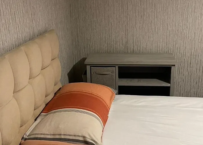 Workers Contractor Friendly Home Long And Short Stays